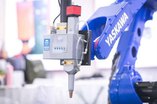 走進(jìn)上汽大眾寧波工廠 機(jī)器人激光焊接,讓制造更高效 更環(huán)保